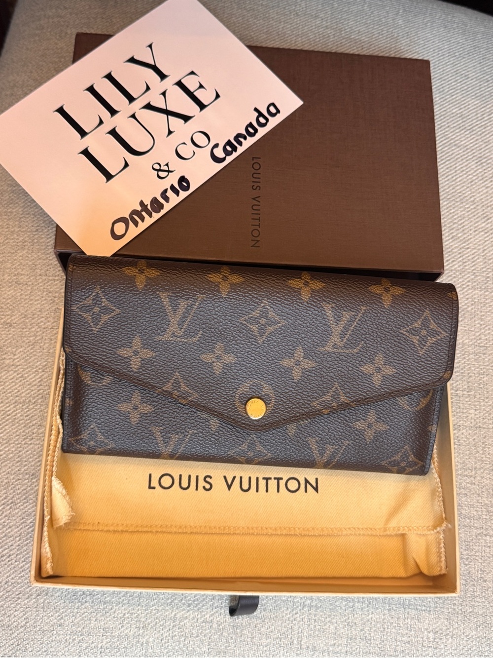 Louis Vuitton Monogram Canvas Sarah Wallet